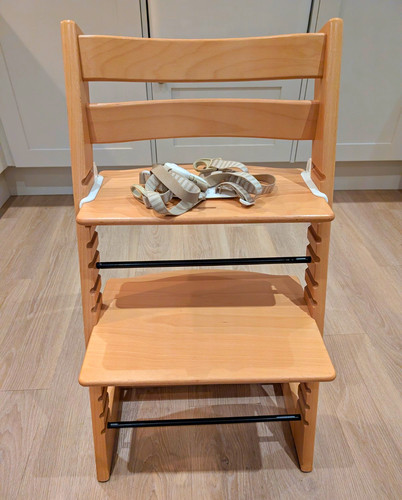 Tripp trapp with harness - tripp,